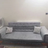 مبلمان 8نفر فوق العاده تمیز و کمدبچه و دوعدد فرش