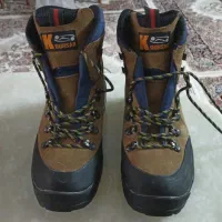 پوتین کوهنوردی|کوهنوردی و کمپینگ|سنندج, |دیوار