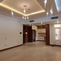 ۸۵ متر اداری / نوساز شیک/ بر اصلی دولت