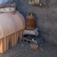 کپسول و تانکر و تخته و بشکه و گچ کاری