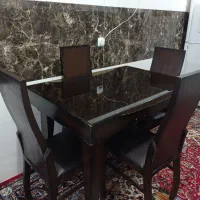 میز ناهارخوری