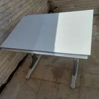 میز مهندسی و تحریر و معماری درجه یک نو مناسب همه|میز تحریر و کامپیوتر|اراک, |دیوار