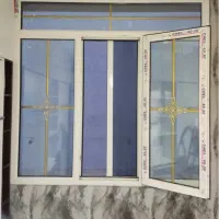 پنجره دوجداره الومینیوم UPVC توری پلیسه