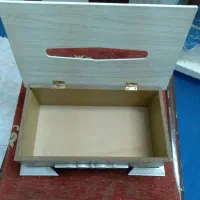 جعبه کادوئی جای دستمال کاغذی