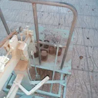 ترازو وباسکول همراه سنگ داخل سنگ ها سرب دا|کلکسیون اشیاء عتیقه|اردبیل, |دیوار