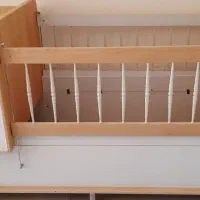 تخت کودک و نوجوان به همراه تشک|تخت و سرویس خواب|شیراز, شهرک گلستان شمالی|دیوار