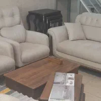 جلو مبلی و تابلو فرش|مبلمان خانگی و میز عسلی|سقز, |دیوار