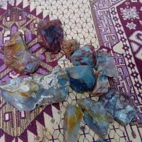 هرچقدر بگی دارم ارزان میدم معدن دارم