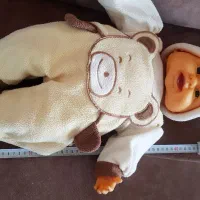 عروسک نوزاد