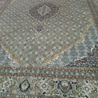 دو عدد فرش ۱۲ متری