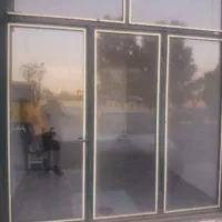 مغازه تجاری