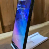 سامسونگ A82018