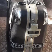 چمدان فایبر
