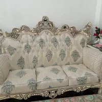 مبلمان و میز عسلی و آباژور