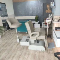 صندلی آریشگری باربر دار برقی