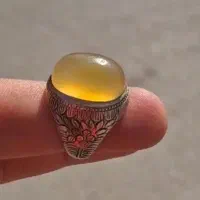 انگشتر عقیق یمن زرد کهنه