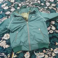 کاپشن|لباس|ازنا, |دیوار