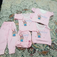 پوشاک زنانه و بچگانه