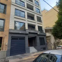 ۲۱۰ متر ۳ خواب ( استخر فعال )        ساختمان برند