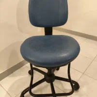 صندلی اداری خیلی تمیز