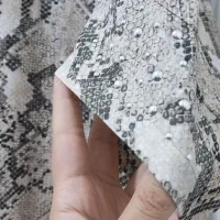 لباس زنانه|لباس|شوشتر, |دیوار