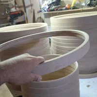 رینگ چوبی ساعت و آینه