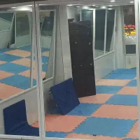 فروش آینه بزرگ مناسب برای باشگاه ‌و آرایشگاه