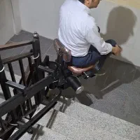 پله پیما بالابر چرخشی جهت خانه بدون آسانسور