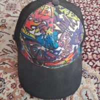 یک عدد کلاه به فروش می‌رسد