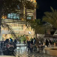 ساندویچ گریل کار، پیتزا زن