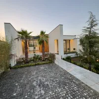 ویلا-مدرن-تهراندشت-coutyard-house