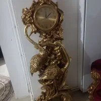 ساعت ایستاده