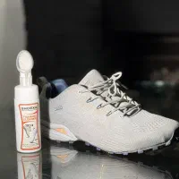 فوم تمیزکننده کفش و کتانی