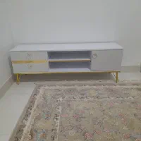 میز تلویزیون در حد آکبند