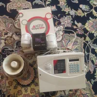 دزد گیر 301سیمکارتی انزو  در حد نو