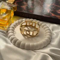 اکسسوری ژوپینگ|جواهرات|قم, باجک سه|دیوار