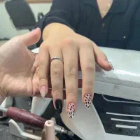 فروش کاشت ناخن