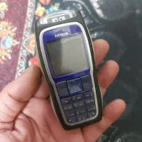 گوشی نوکیا ۳۲۲۰ کمیاب و کلکسیونی آکبند و سالم