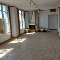 ۷۵ متر دوخواب موقعیت اداری ۳ طرف نورگیر