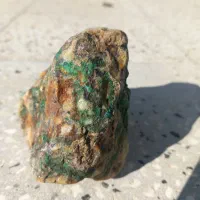 سنگ تزیینی وقیمتی