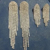 دو عدد گوشواره کریستال