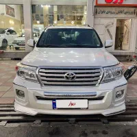 لندکروز۲۰۱۰ بیرنگ
