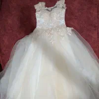 لباس عروس و نامزدی|لباس|شیراز, زرهی|دیوار