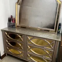 کنسول و دراور بژ رنگ