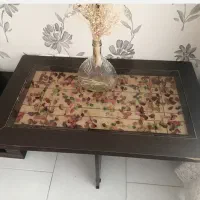 میز و گلمیز