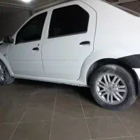 کارگر و کارآموز ریکاوری رنگ و رنگ آمیزی