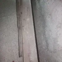 تیر آهن و درب فلزی