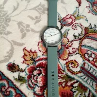 ساعت وعینک درحدنو