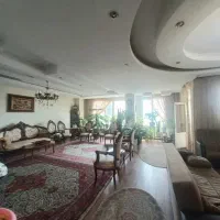 اپارتمان-200متری-تکواحدی-سه-خواب-دوکله-غرق-نور