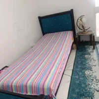 تخت فلزی ومحکم|تخت و سرویس خواب|فولادشهر, فولادشهر|دیوار